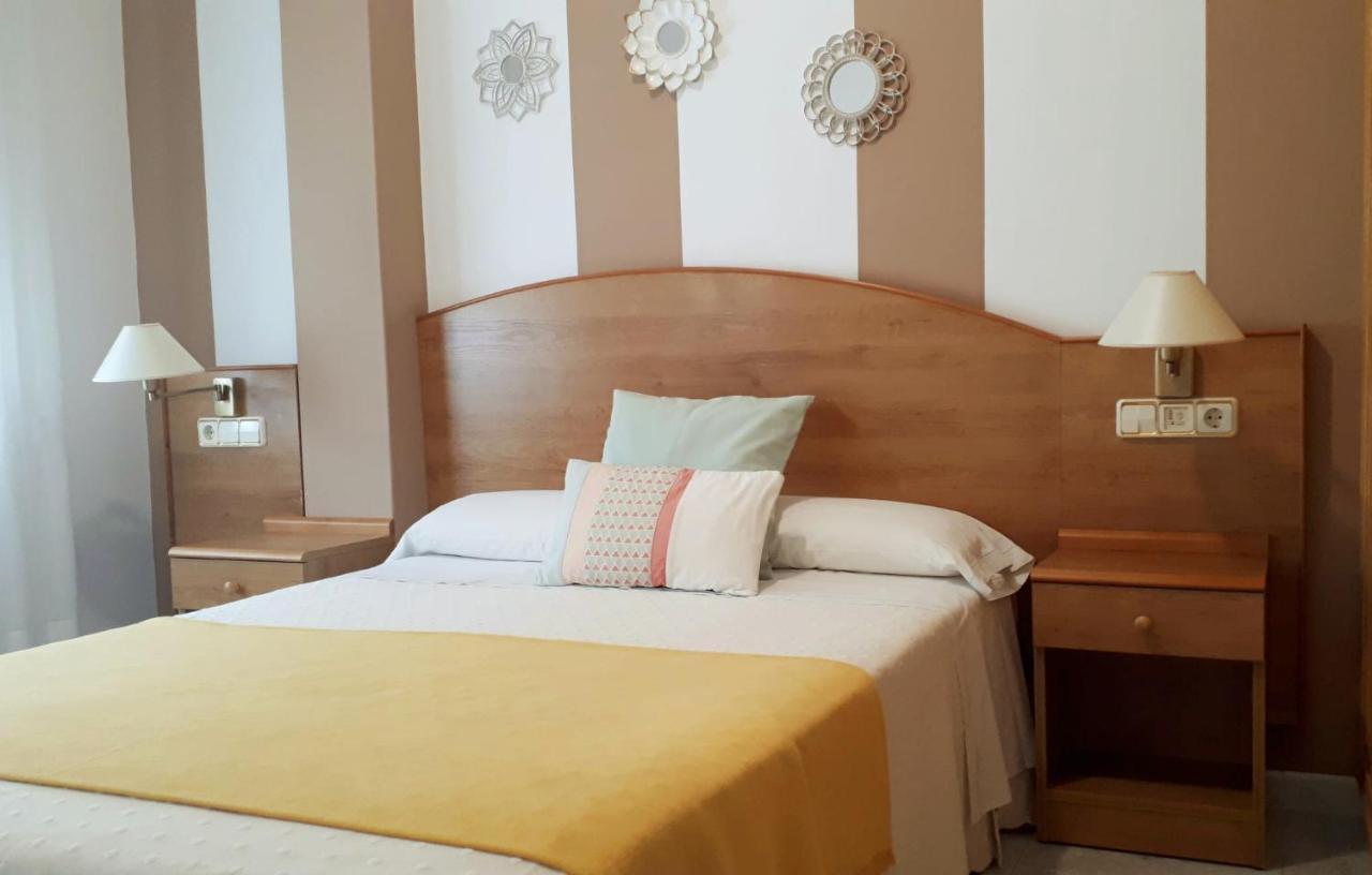 Habitaciones Ninfa Villalonga Kültér fotó
